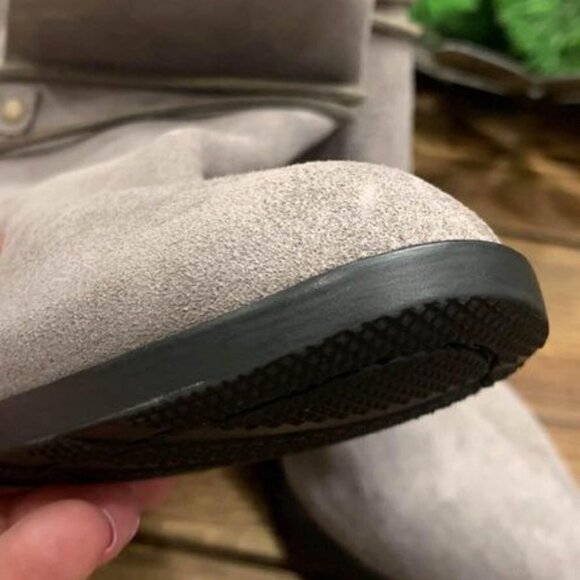 ☑️sorel booties. Gray. Brand new. Size 9. Adjustable ankle strap. Stunning… - Picture 9 of 10